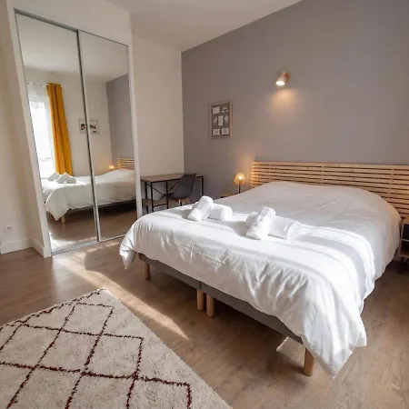 Jacquart, Close To Downtown, Free Private Parking